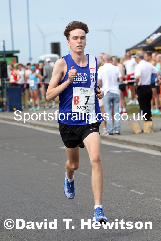 Senior mens 6 stage relay, 2021 Northern 6 and 4 Stage and Young Athletes Road Relays, Redcar. Photo: David T. Hewitson/Sports for All Pics